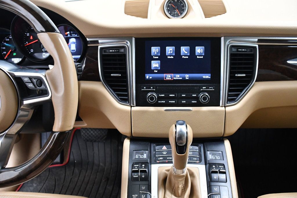 2017 Porsche Macan AWD - 22919016 - 23