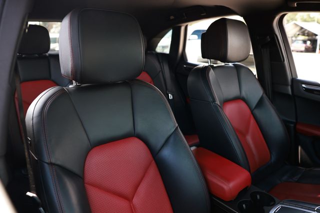 2017 Porsche Macan AWD - 23046056 - 18