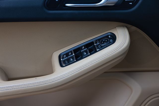 2017 Porsche Macan AWD - 23032848 - 49