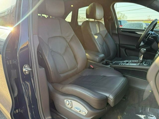 2017 Porsche Macan AWD - 23003968 - 13