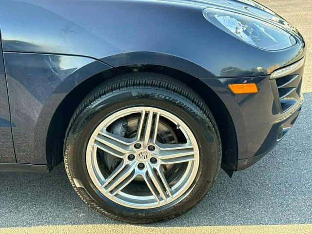 2017 Porsche Macan AWD - 23003968 - 36