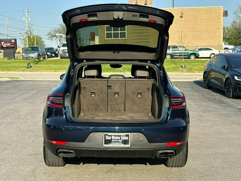 2017 Porsche Macan AWD - 23003968 - 39