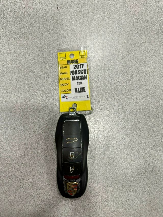 2017 Porsche Macan AWD - 23003968 - 43