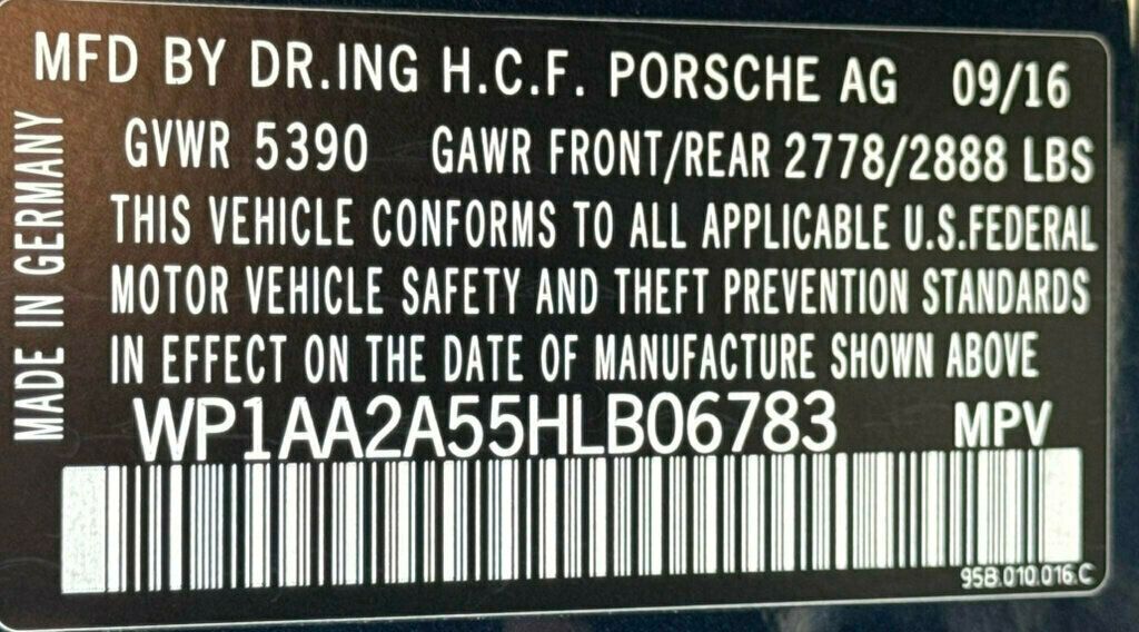 2017 Porsche Macan AWD - 23003968 - 44