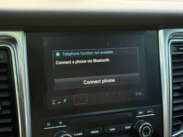 2017 Porsche Macan AWD - 23013135 - 29