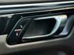 2017 Porsche Macan AWD - 23013135 - 32