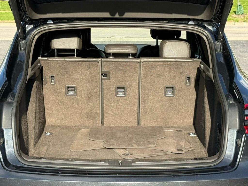 2017 Porsche Macan AWD - 23013135 - 43