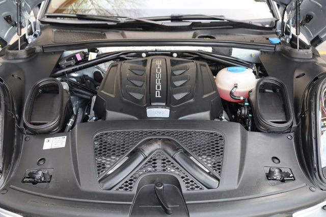 2017 Porsche Macan AWD 4dr GTS - 22969071 - 9