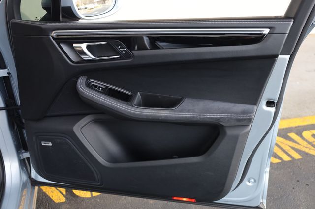 2017 Porsche Macan AWD 4dr GTS - 22969071 - 21