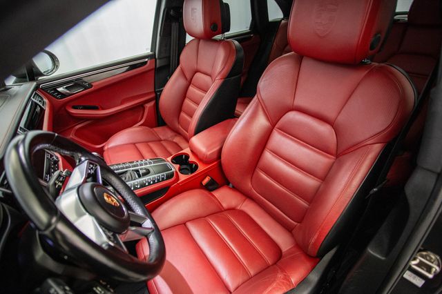 2017 Porsche Macan AWD 4dr GTS - 22911289 - 18