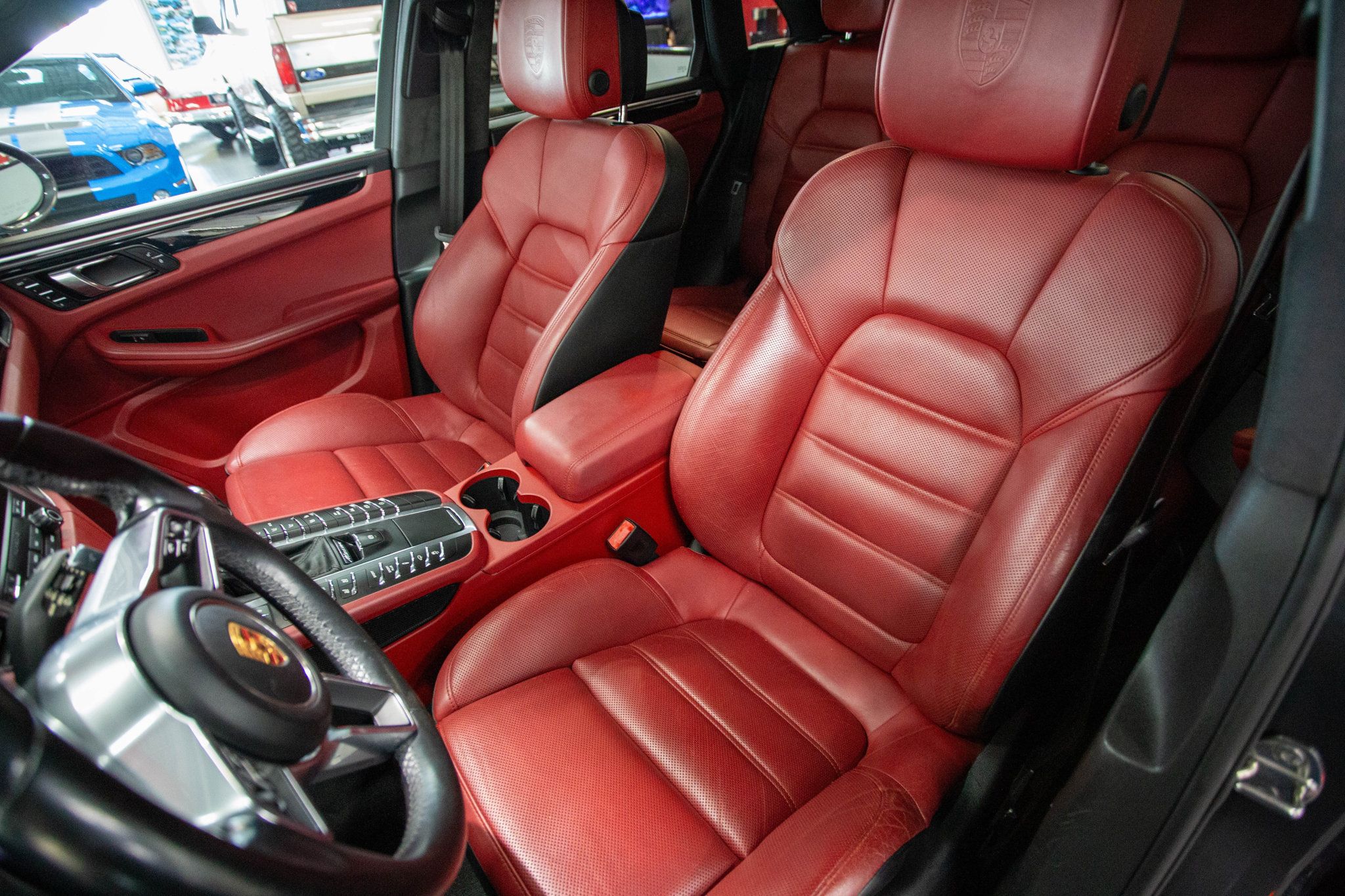 2017 Porsche Macan GTS photo 5