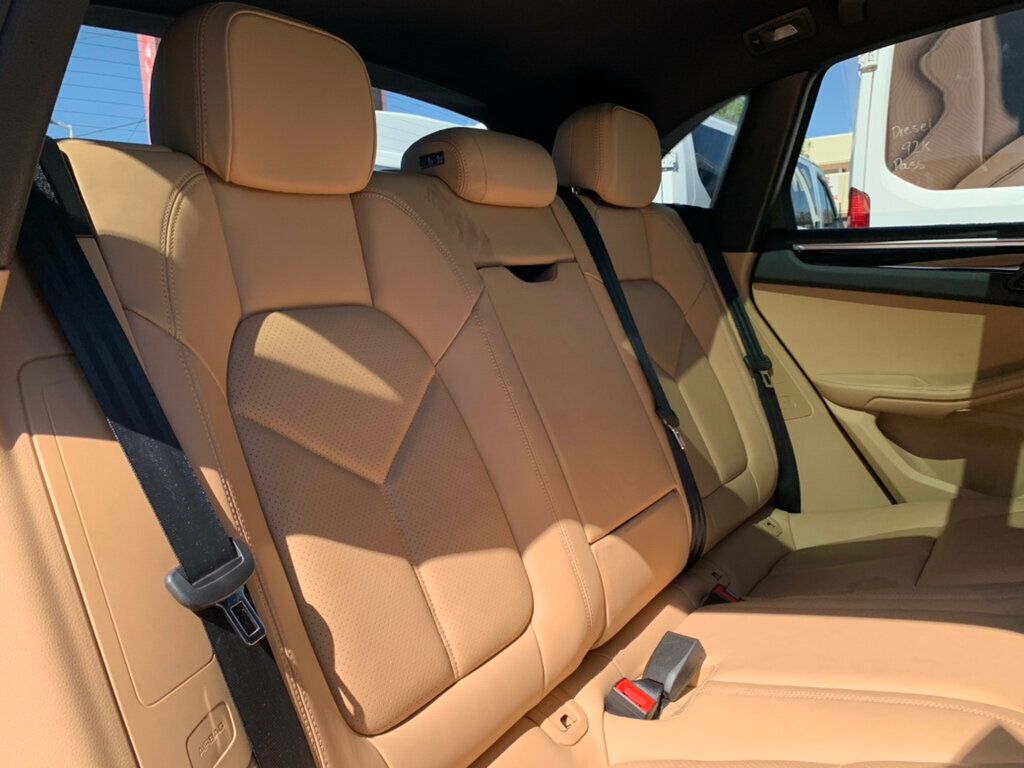 2017 Porsche Macan AWD 4dr S - 22883587 - 33