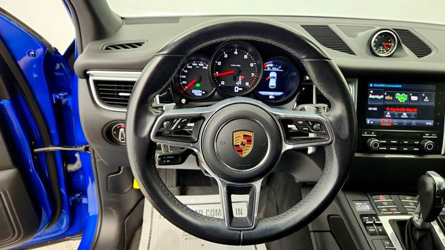 2017 Porsche Macan AWD w/ 20'' Sport Wheels, Premium Pkg, Nav & Panoramic Roof - 23029480 - 13