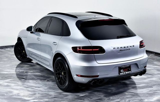2017 Porsche Macan GTS - 23030302 - 11