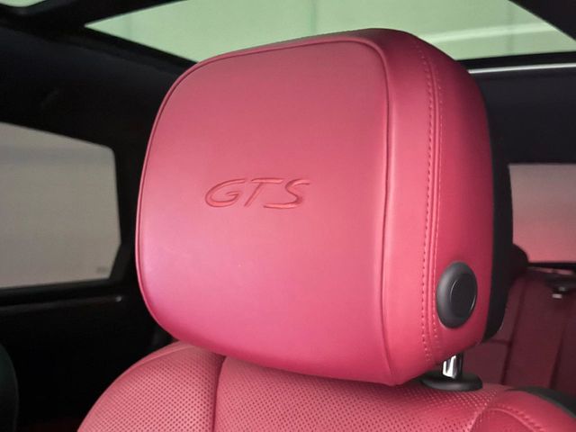 2017 Porsche Macan GTS - 23030302 - 22