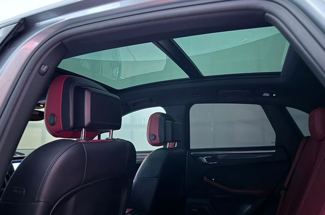 2017 Porsche Macan GTS - 23030302 - 26