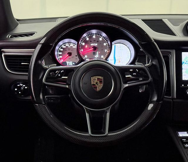 2017 Porsche Macan GTS - 23030302 - 34