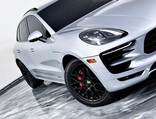 2017 Porsche Macan GTS - 23030302 - 3
