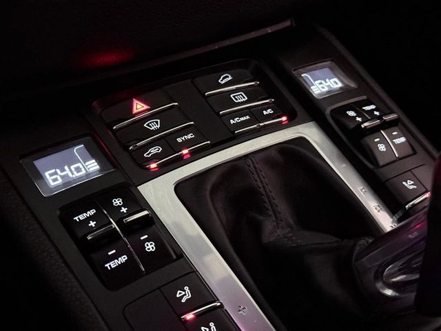 2017 Porsche Macan GTS - 23030302 - 43