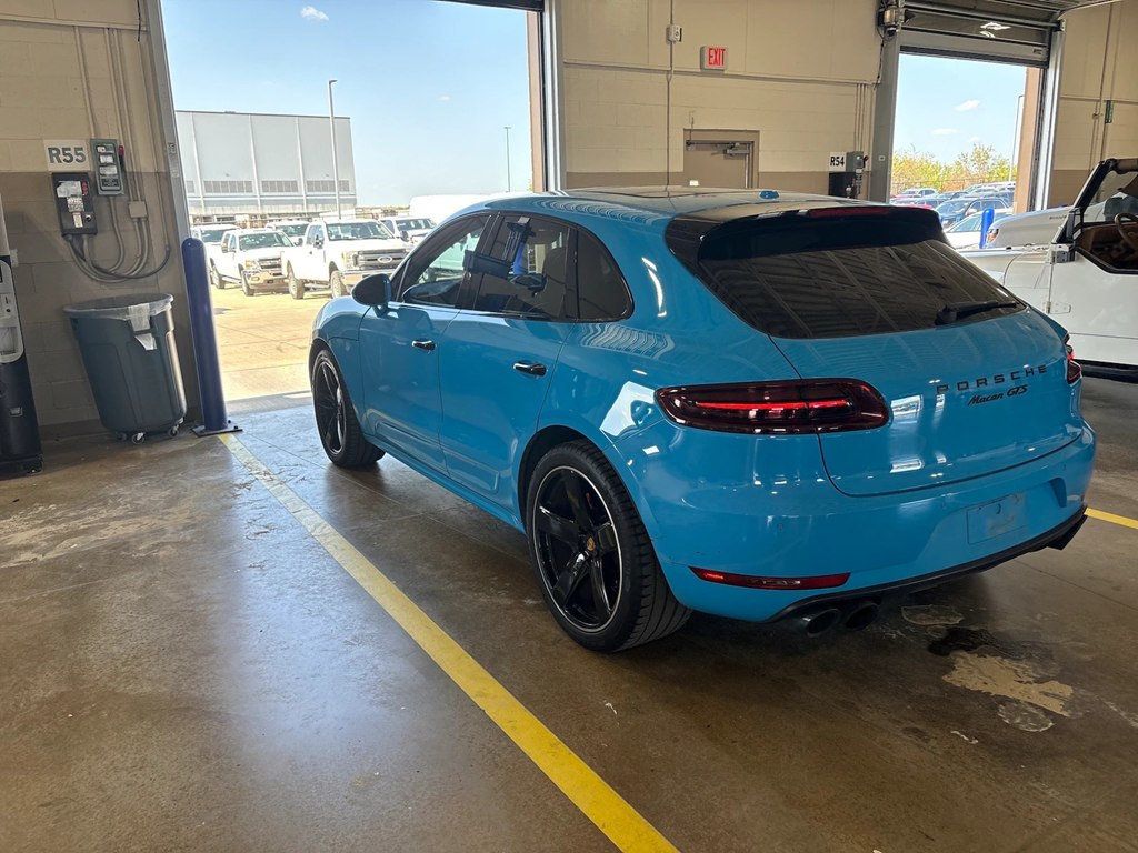 2017 Porsche Macan GTS - 23085764 - 4