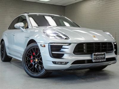 2017 Porsche Macan