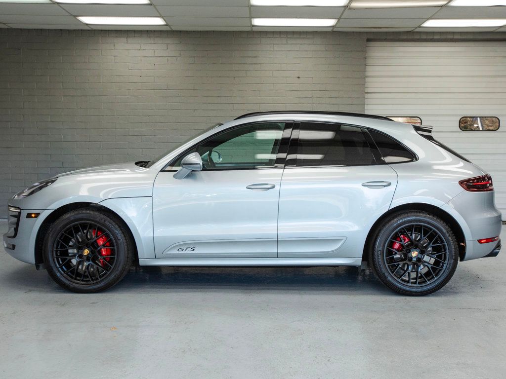 2017 Porsche Macan GTS photo 4