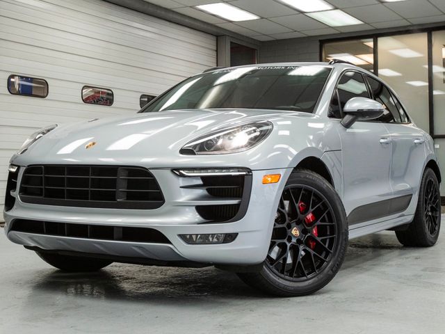 2017 Porsche Macan GTS AWD - 22979207 - 1