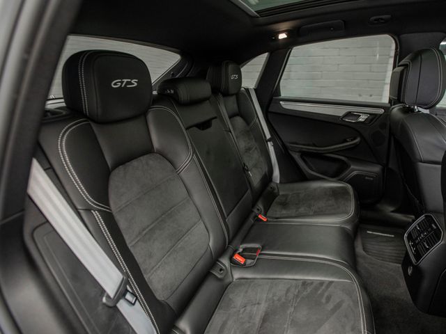 2017 Porsche Macan GTS AWD - 22979207 - 27