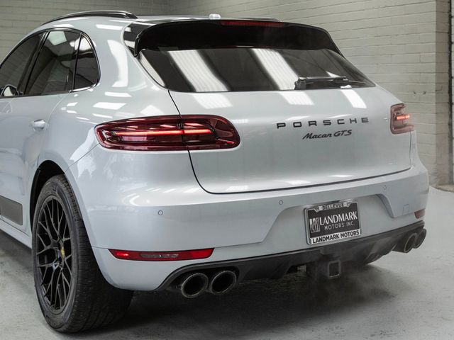 2017 Porsche Macan GTS AWD - 22979207 - 40
