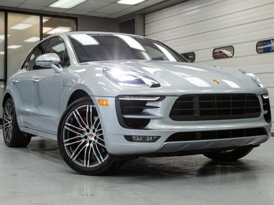 2017 Porsche Macan