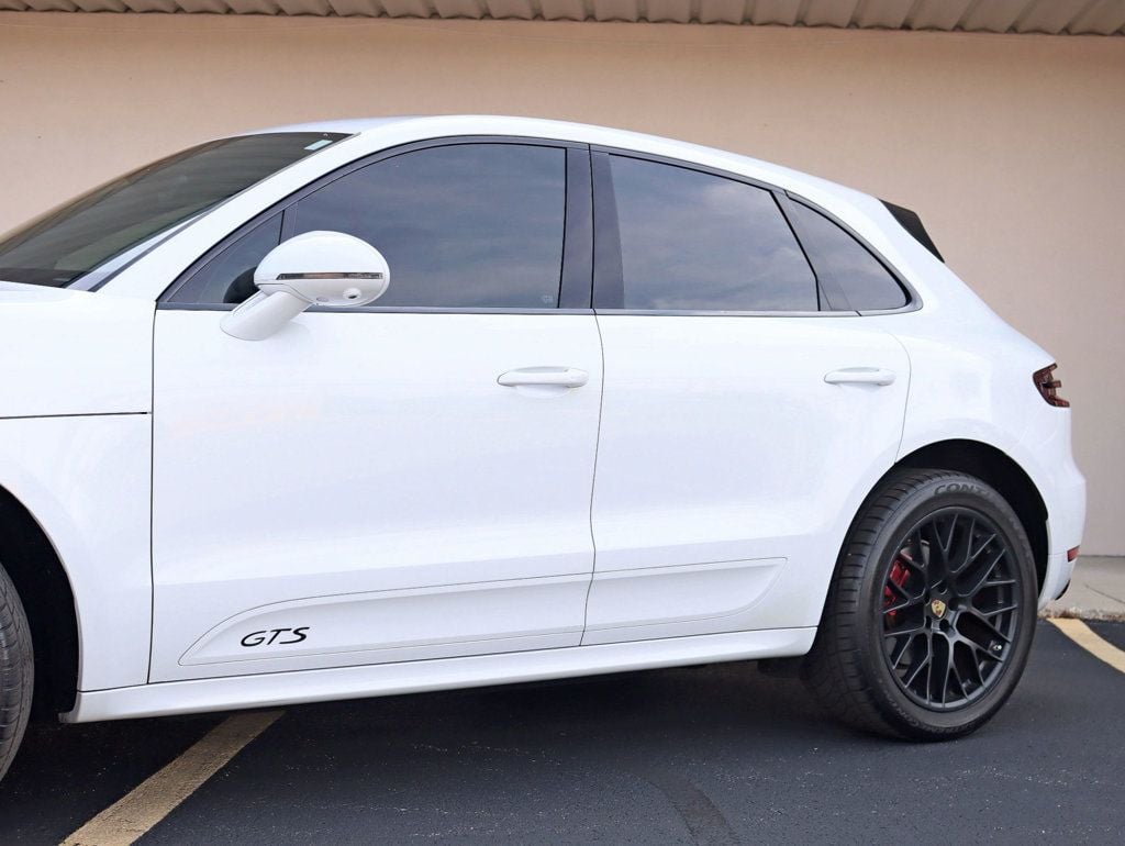 2017 Porsche Macan GTS AWD - 22550468 - 1