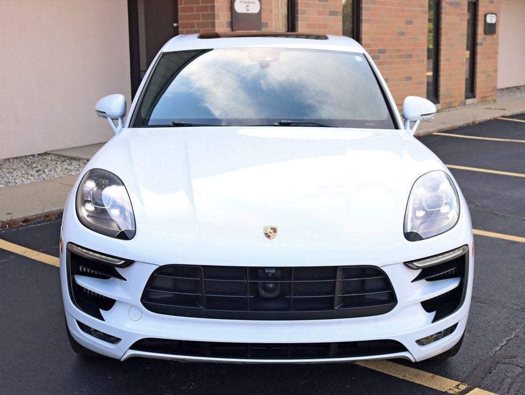 2017 Porsche Macan GTS AWD - 22550468 - 4