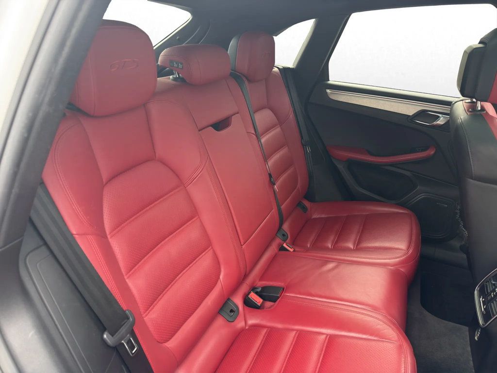 2017 Porsche Macan GTS Sport Utility 4D - 22972217 - 21