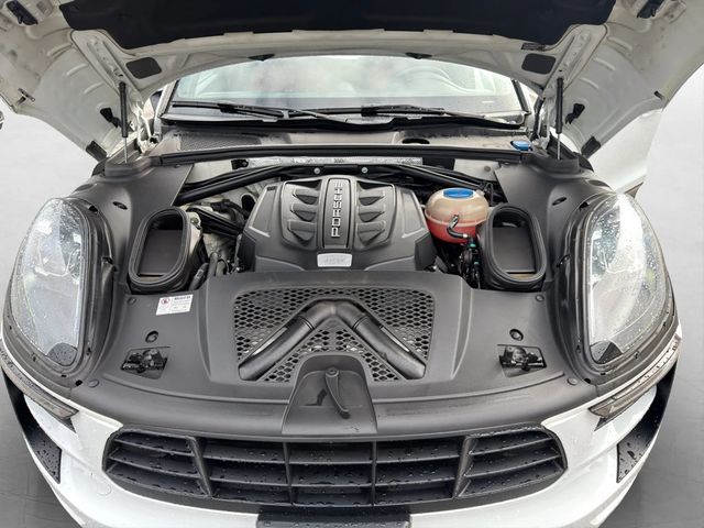 2017 Porsche Macan GTS Sport Utility 4D - 22972217 - 23