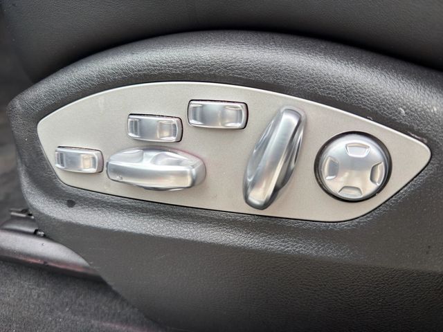 2017 Porsche Macan GTS Sport Utility 4D - 22972217 - 33