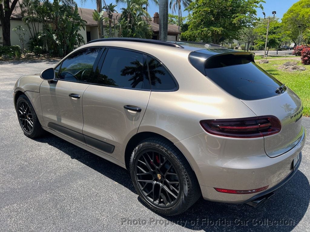 2017 Porsche Macan GTS Turbo photo 3