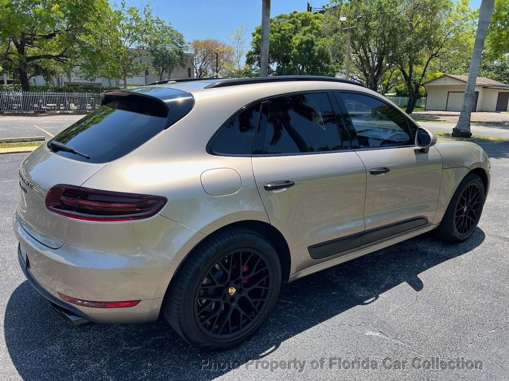 2017 Porsche Macan GTS Turbo photo 4