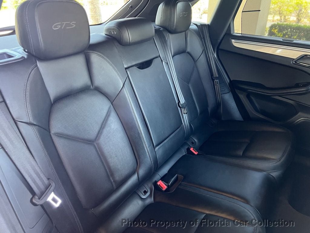 2017 Porsche Macan GTS Turbo photo 39