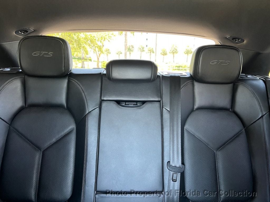 2017 Porsche Macan GTS Turbo photo 64