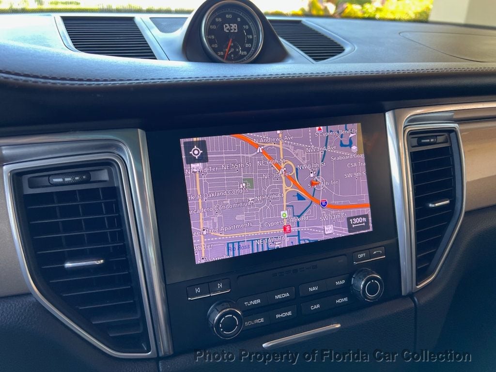 2017 Porsche Macan GTS Turbo AWD PDK - 22828732 - 67