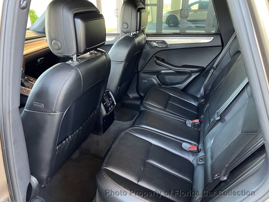 2017 Porsche Macan GTS Turbo photo 8