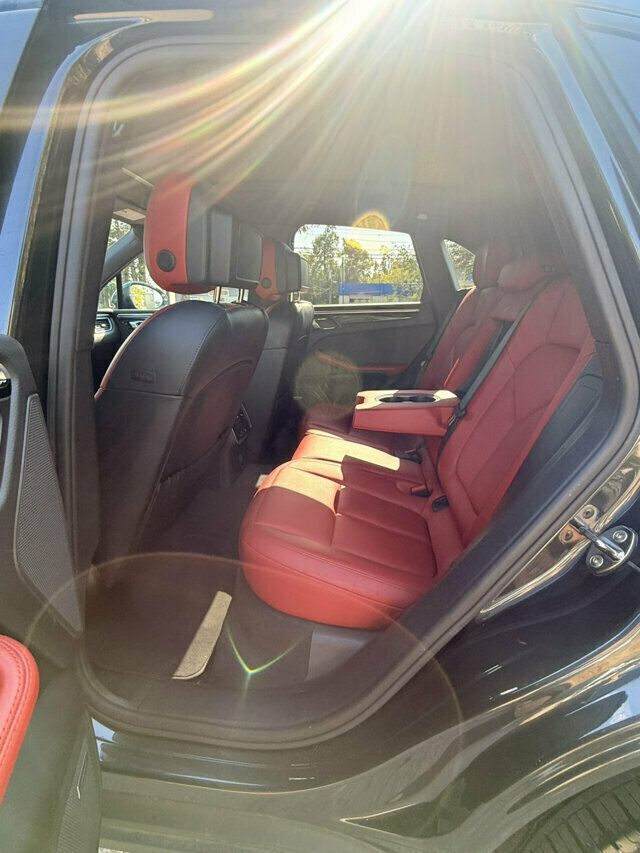 2017 Porsche Macan LocalTrade/MSRP$67670/PremiumPkgPlus/Heated&CooledSeats/PanoRoof - 23080527 - 12