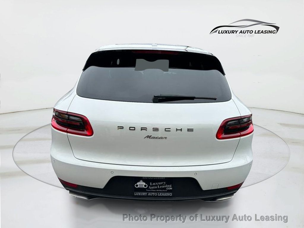 2017 Porsche Macan photo 8