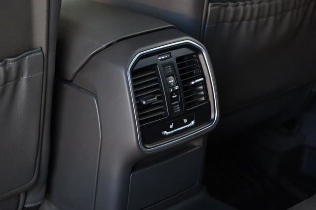 2017 Porsche Macan S - 23045915 - 19