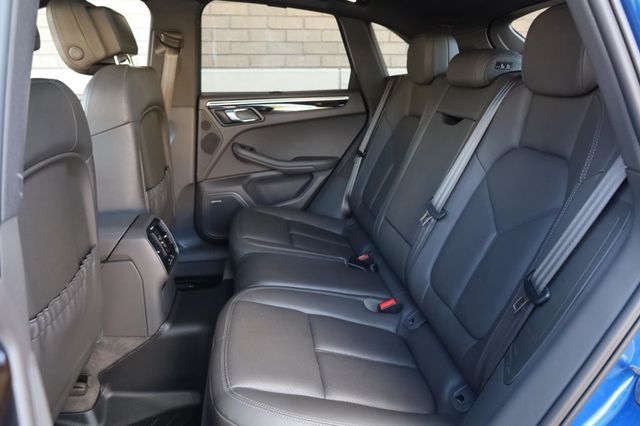 2017 Porsche Macan S - 23045915 - 21