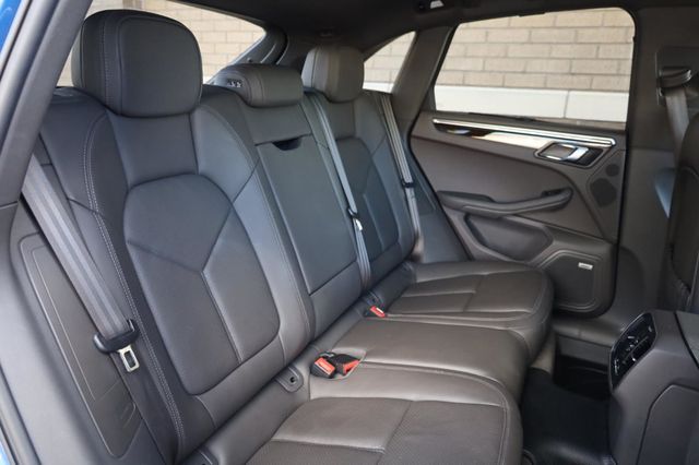2017 Porsche Macan S - 23045915 - 25