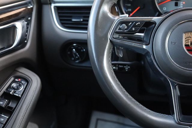 2017 Porsche Macan S - 23045915 - 35