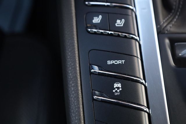 2017 Porsche Macan S - 23045915 - 52