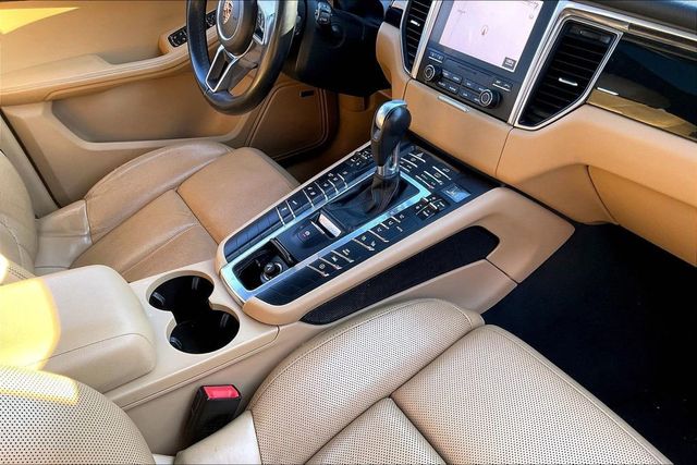 2017 Porsche Macan S - 22962241 - 31