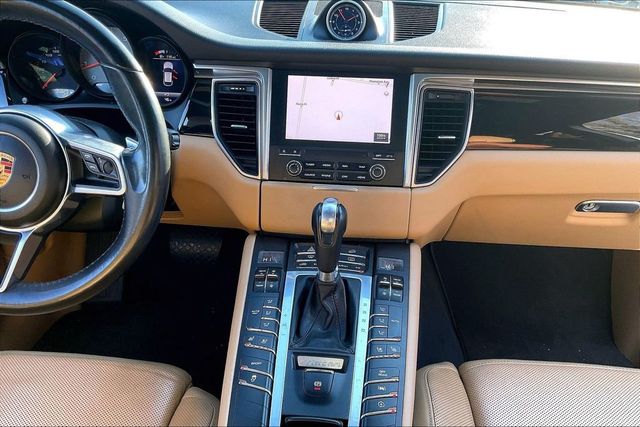 2017 Porsche Macan S - 22962241 - 32